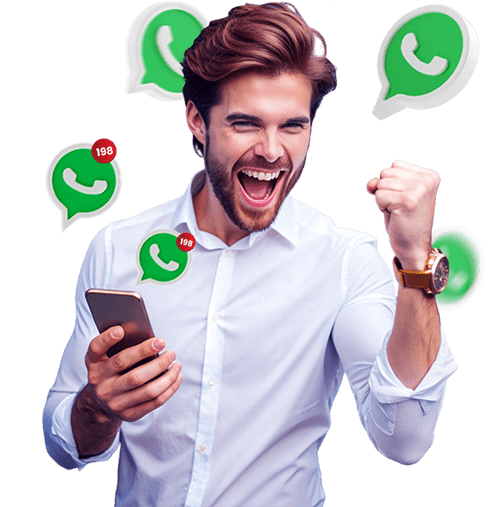 Homem comemora segurando celular com notiicações do WhatsApp ao seu redor.